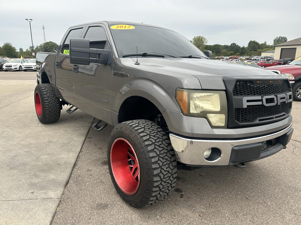Ford F-150 4WD SuperCrew 145" XLT 2012