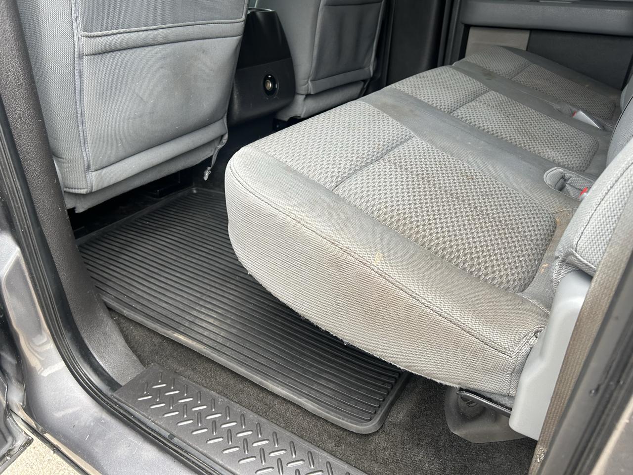 Ford F-150 4WD SuperCrew 145" XLT 2012