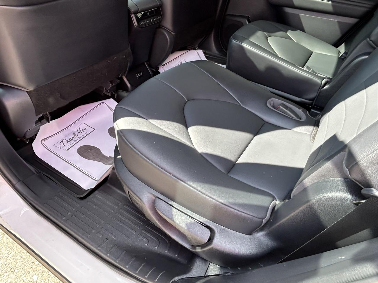 Toyota Highlander XLE AWD (Natl) 2021