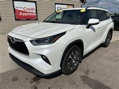 2021 Toyota Highlander 