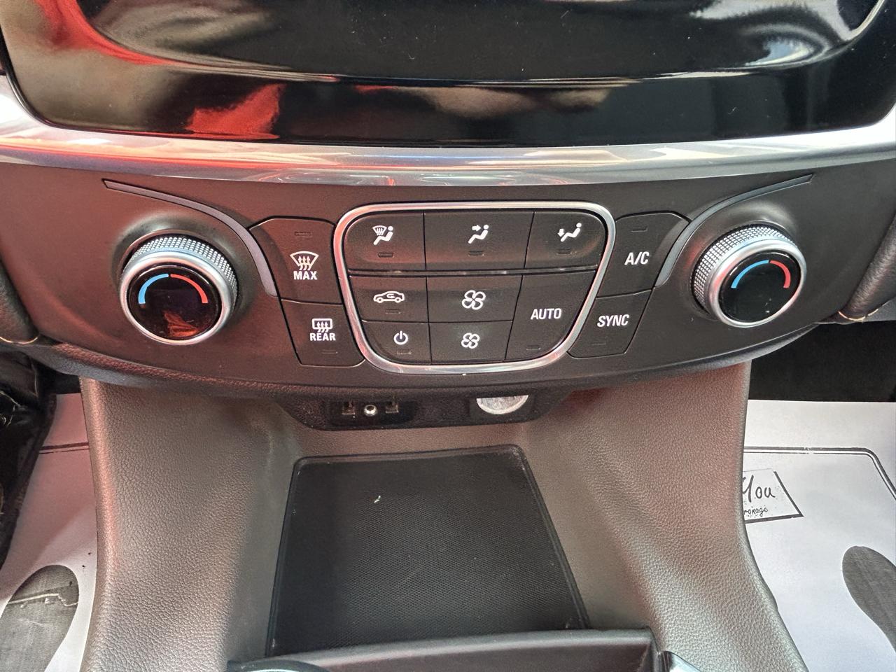 Chevrolet Traverse FWD 4dr LS w/1LS 2019