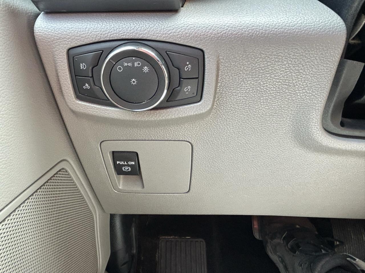 Ford F-150 XLT 4WD SuperCab 6.5' Box 2018
