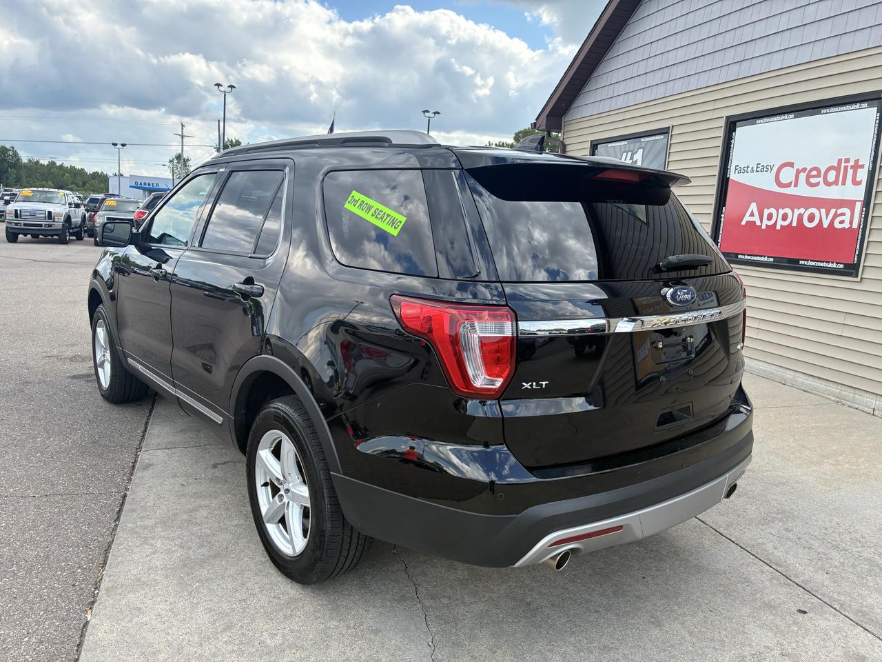 Ford Explorer XLT 4WD 2017