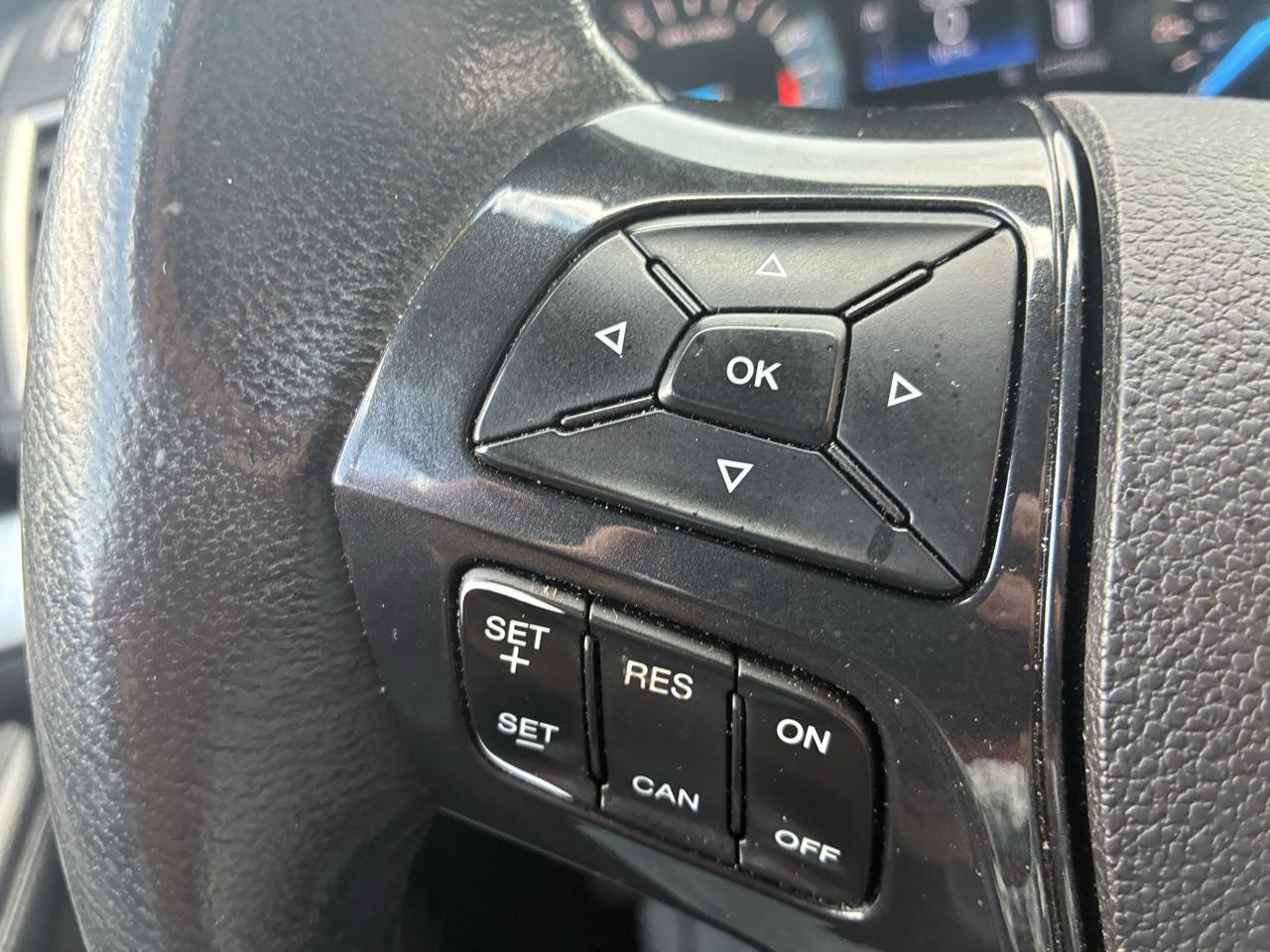 Ford Explorer XLT 4WD 2017