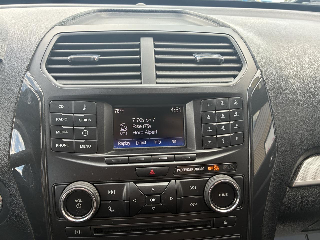 Ford Explorer XLT 4WD 2017