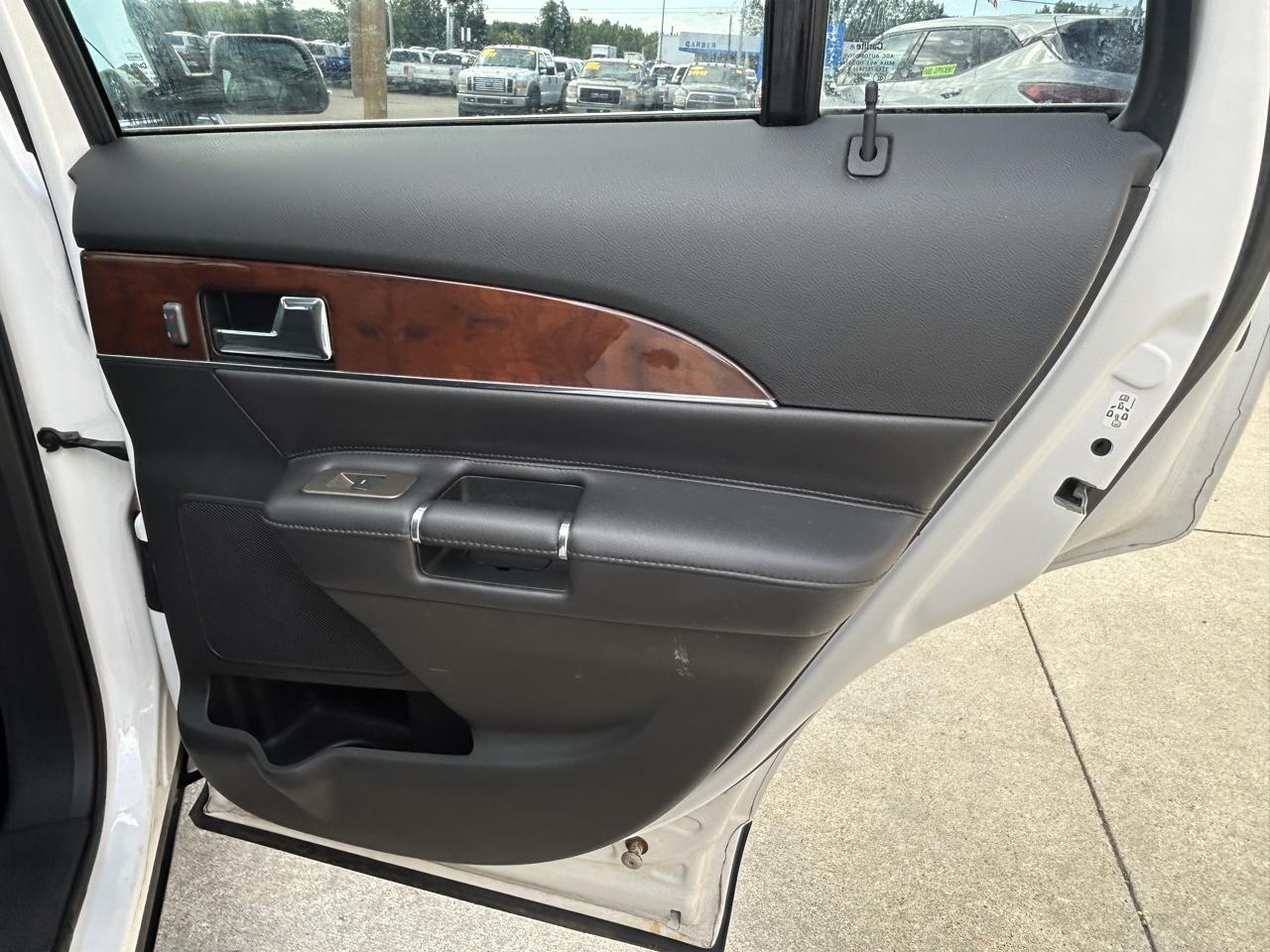 Lincoln MKX AWD 4dr 2014