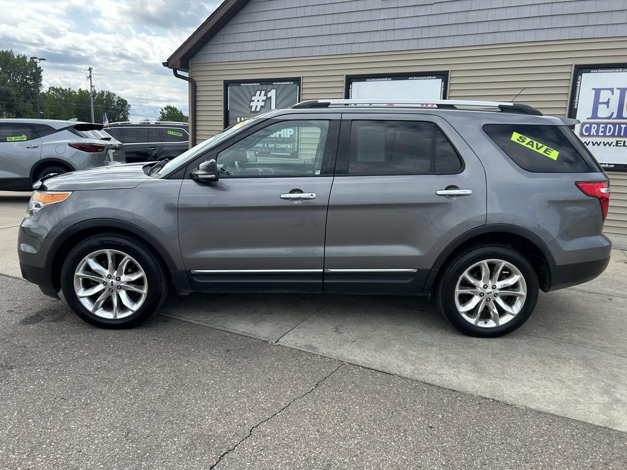 Ford Explorer 4WD 4dr XLT 2013