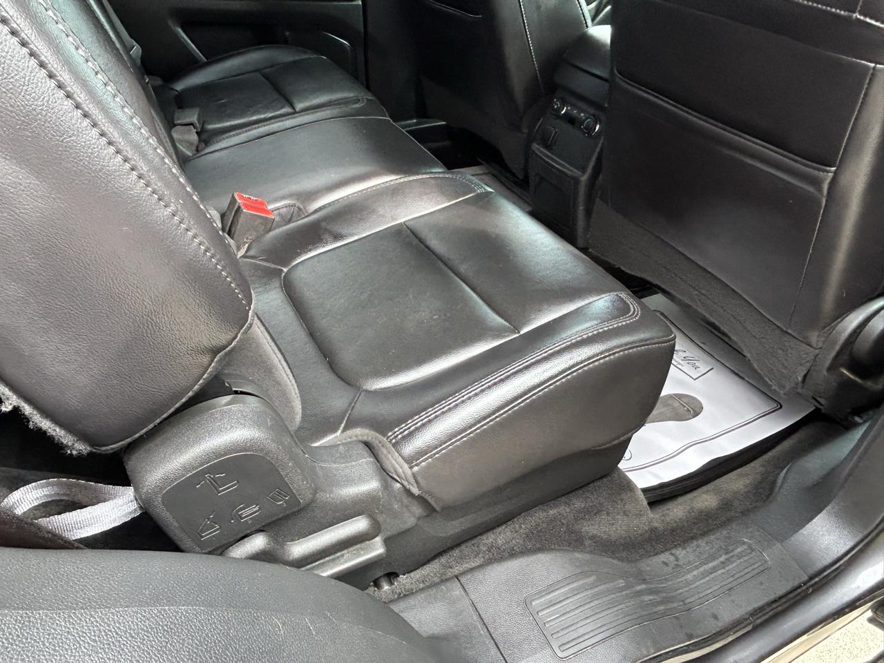 Ford Explorer 4WD 4dr XLT 2013