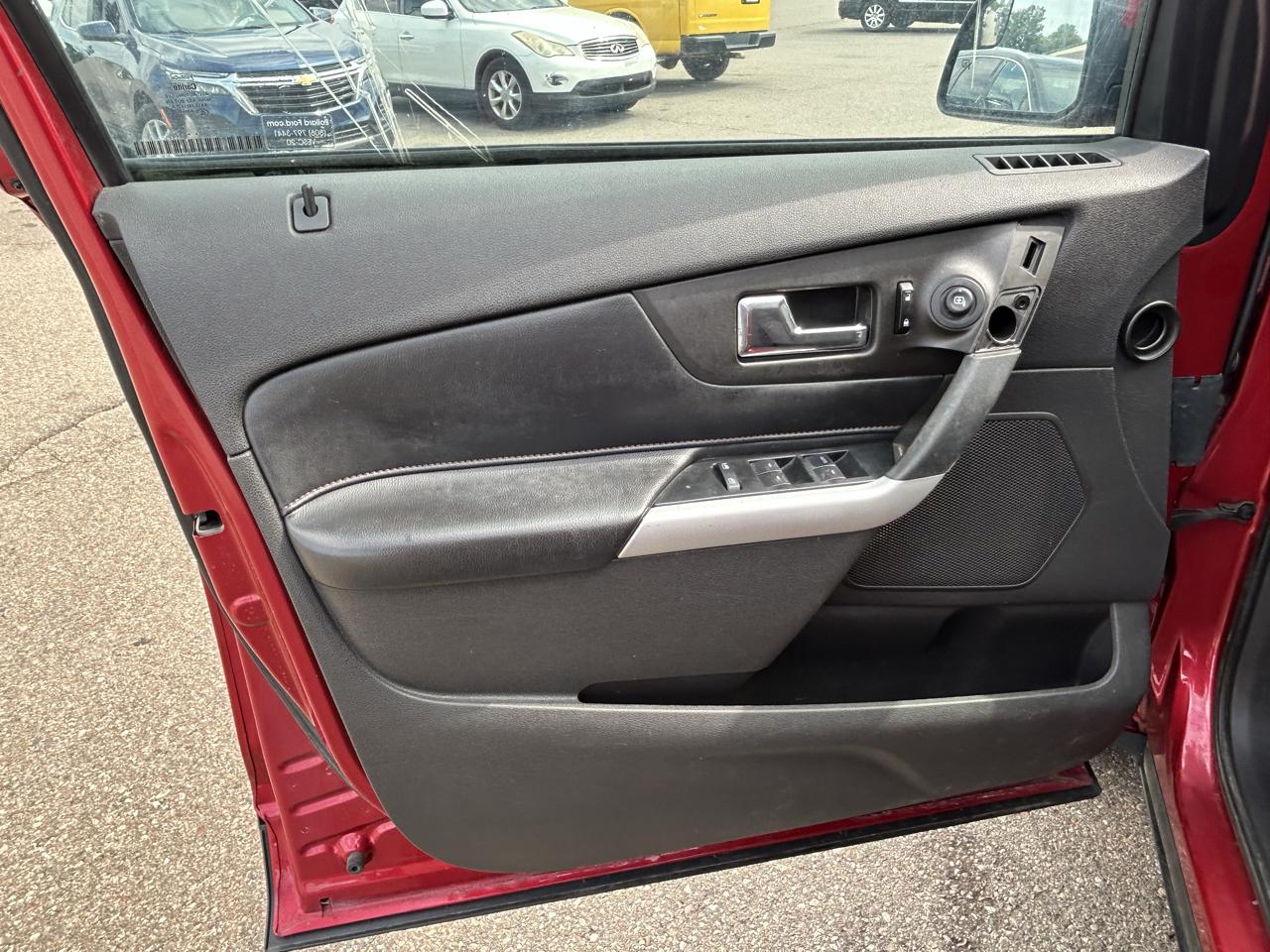 Ford Edge 4dr SEL FWD 2011
