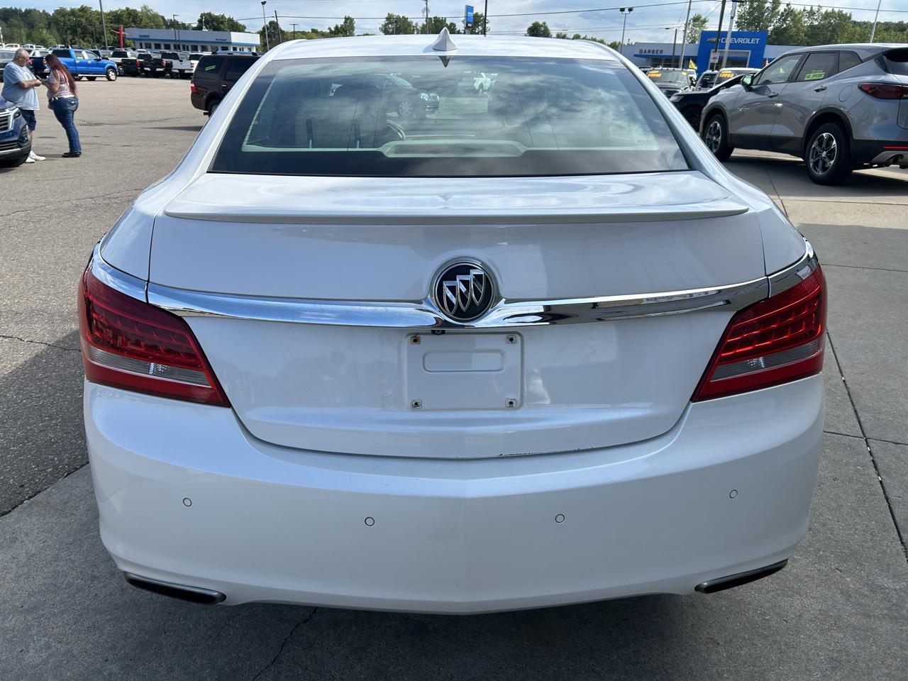 Buick LaCrosse 4dr Sdn Sport Touring FWD 2016