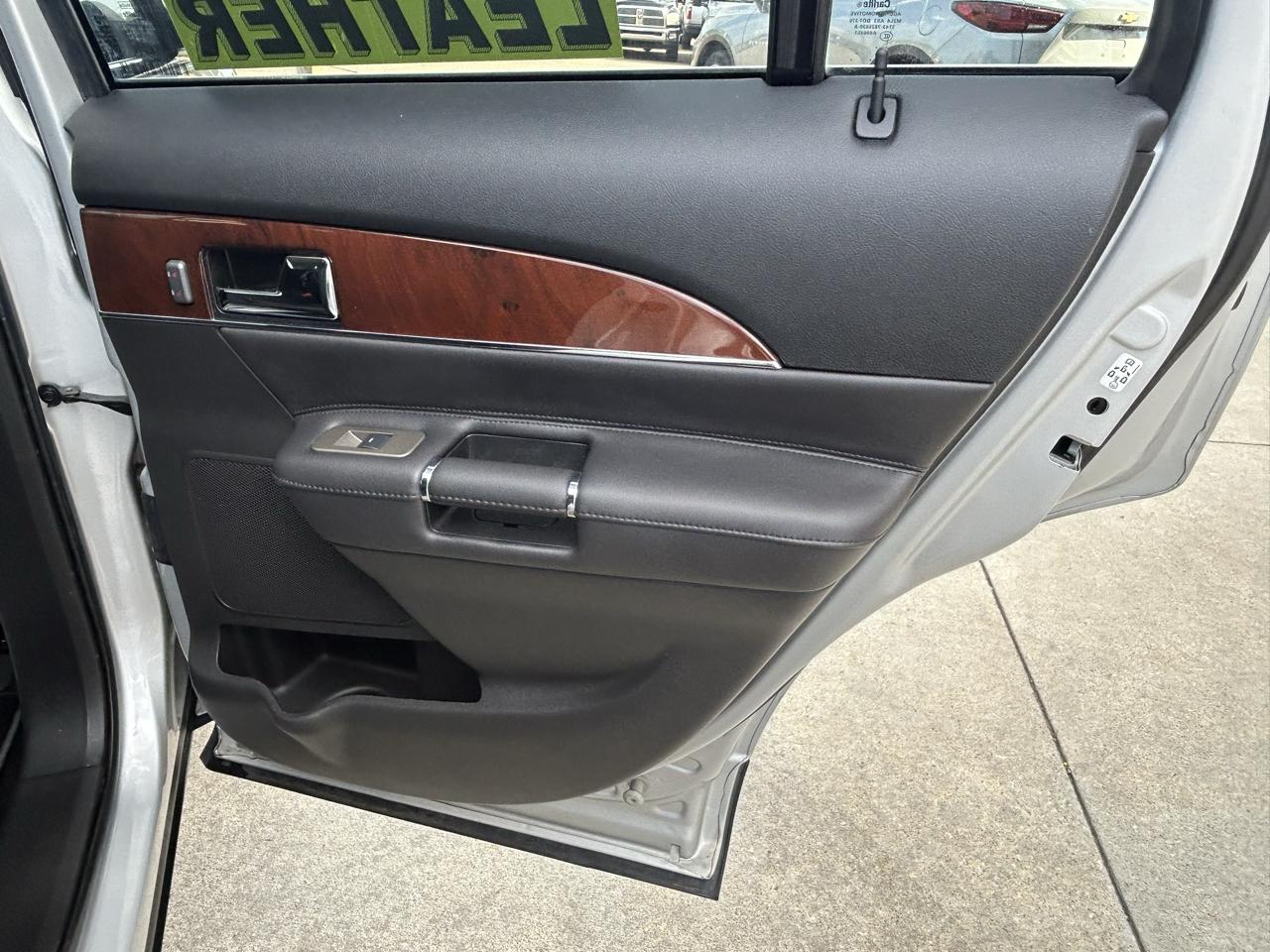 Lincoln MKX AWD 4dr 2014