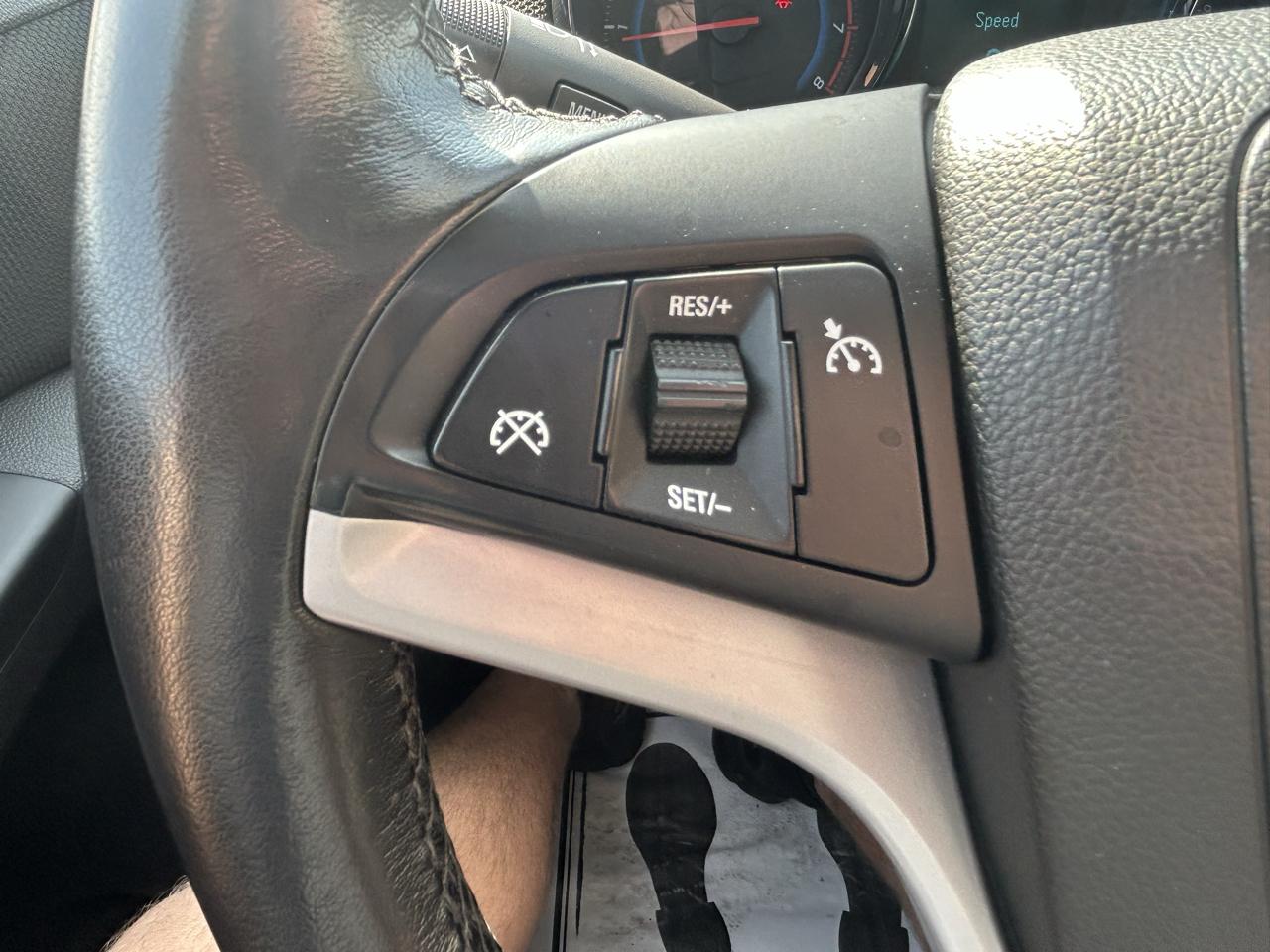 Chevrolet Cruze 4dr Sdn LTZ 2015