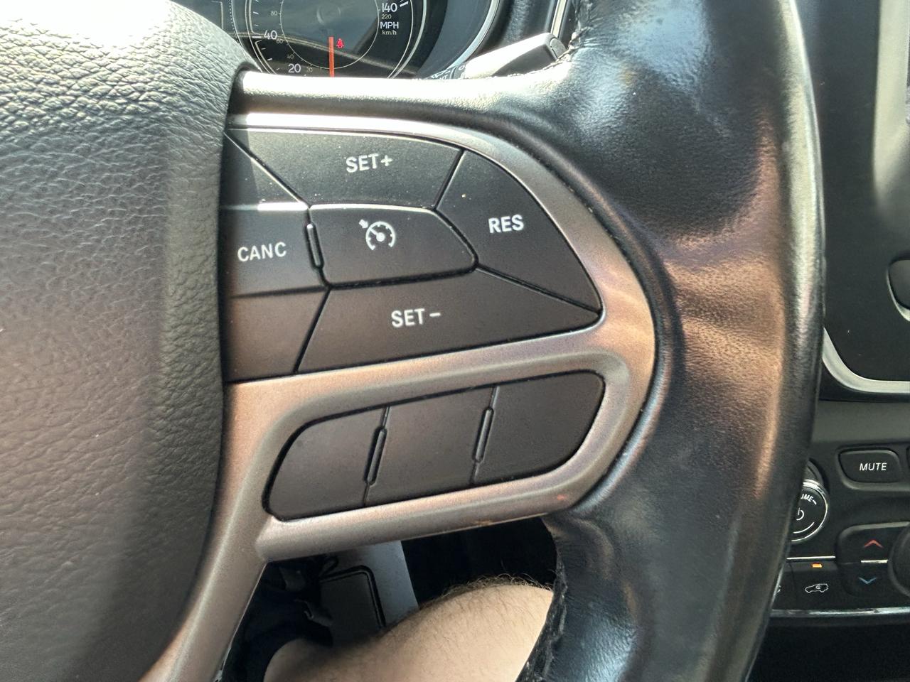 Jeep Cherokee Lux 4x4 2020