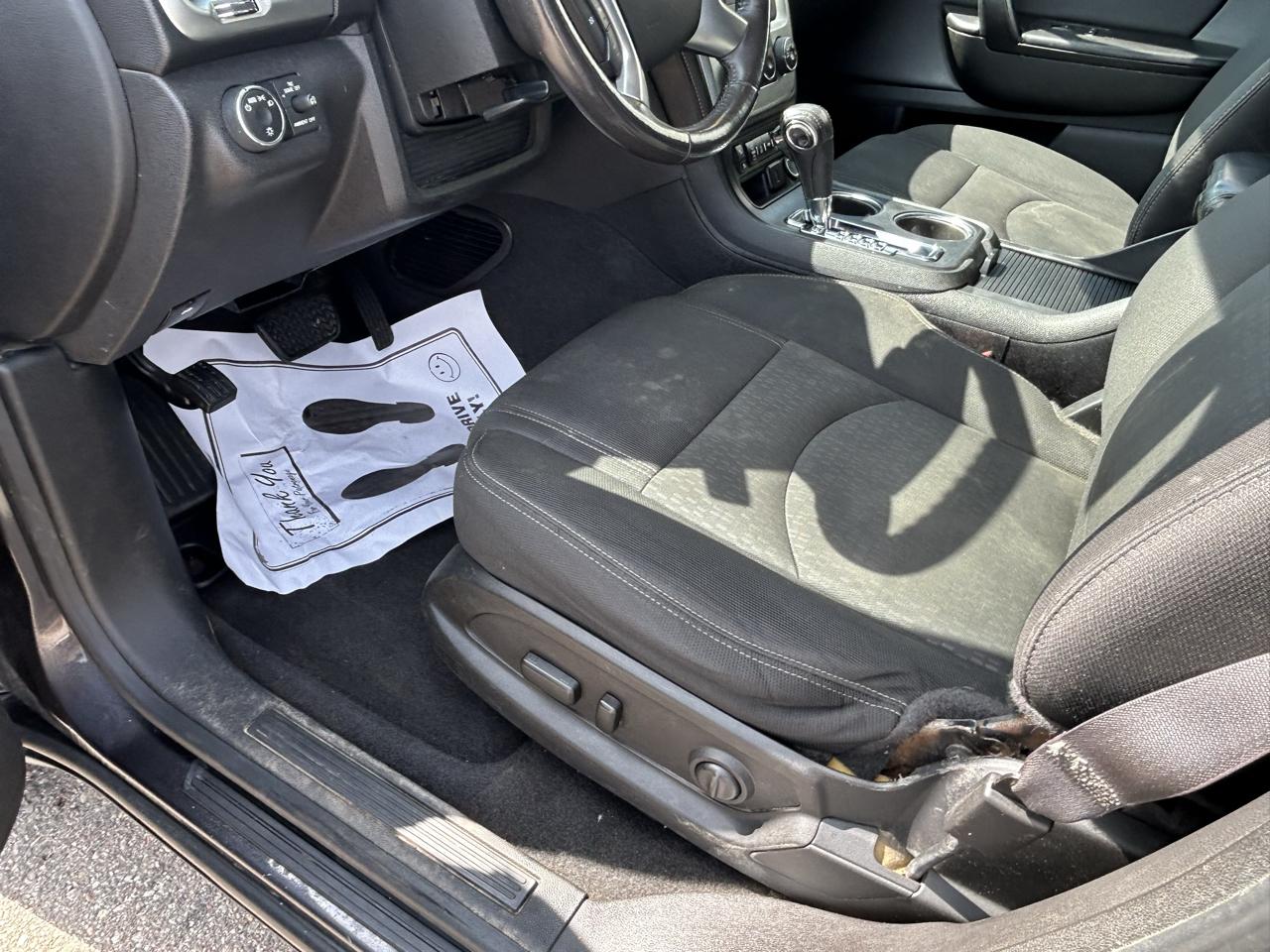 GMC Acadia FWD 4dr SLE w/SLE-2 2015