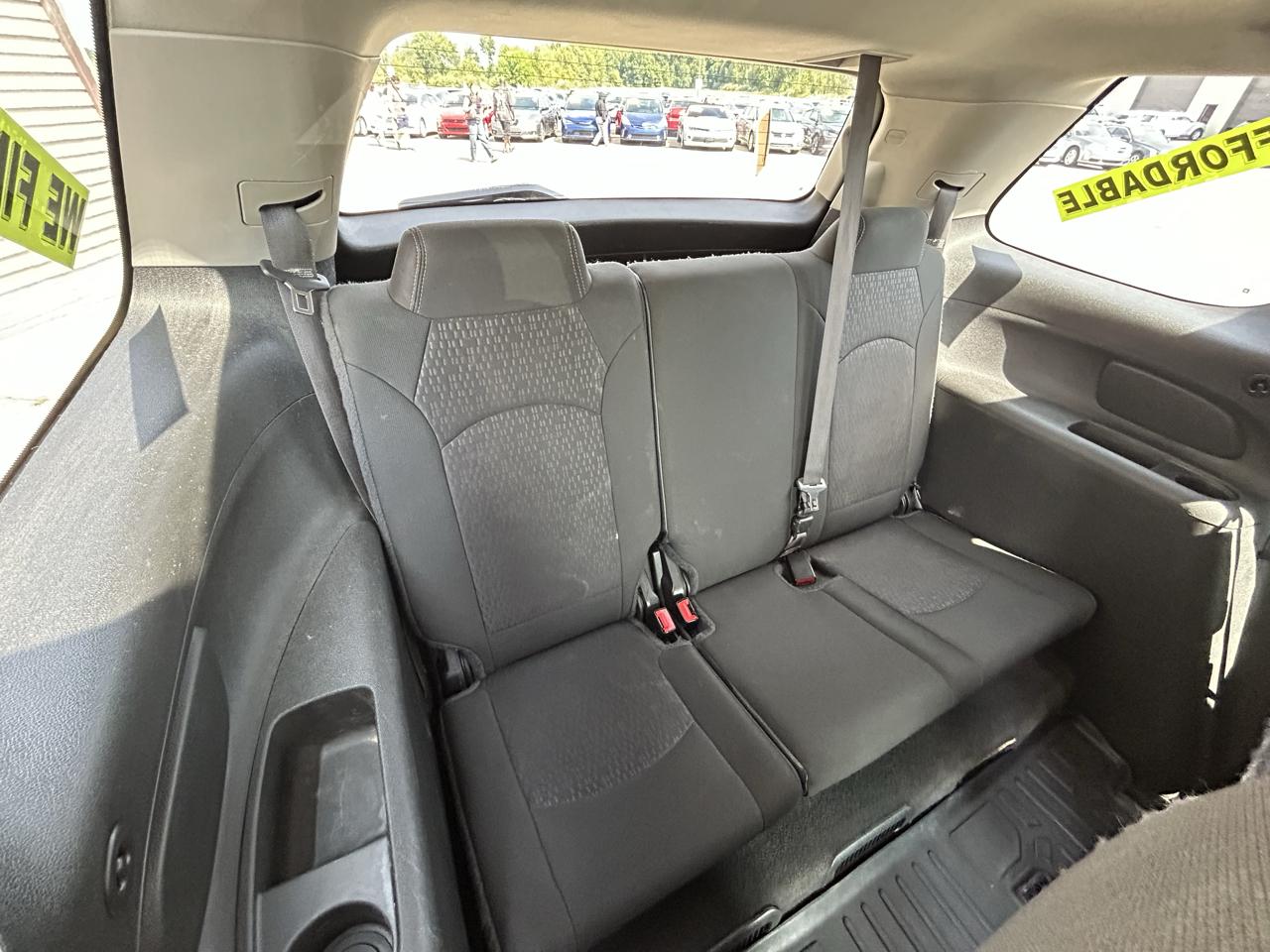 GMC Acadia FWD 4dr SLE w/SLE-2 2015