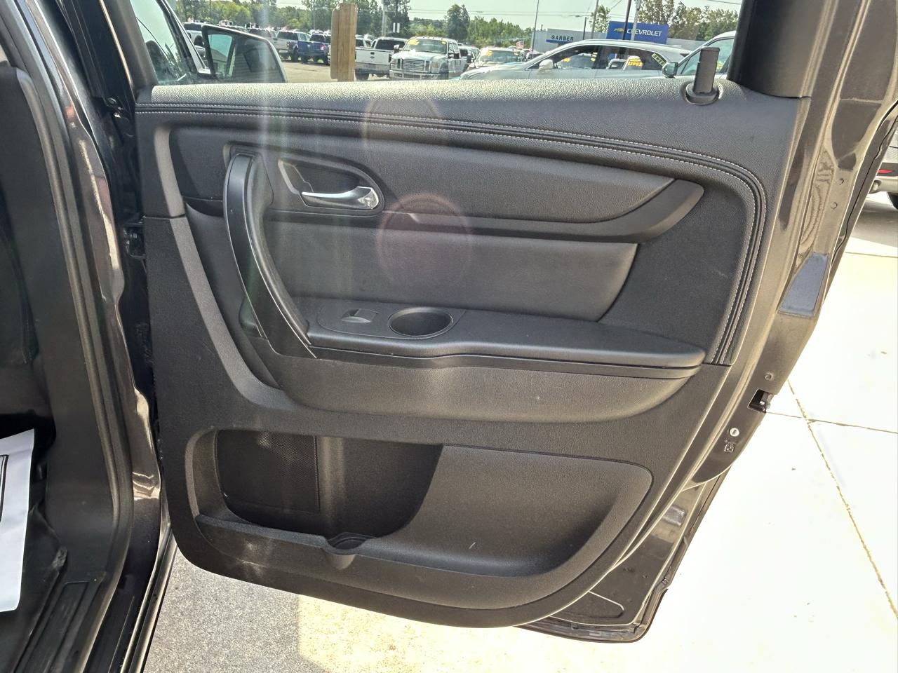 GMC Acadia FWD 4dr SLE w/SLE-2 2015