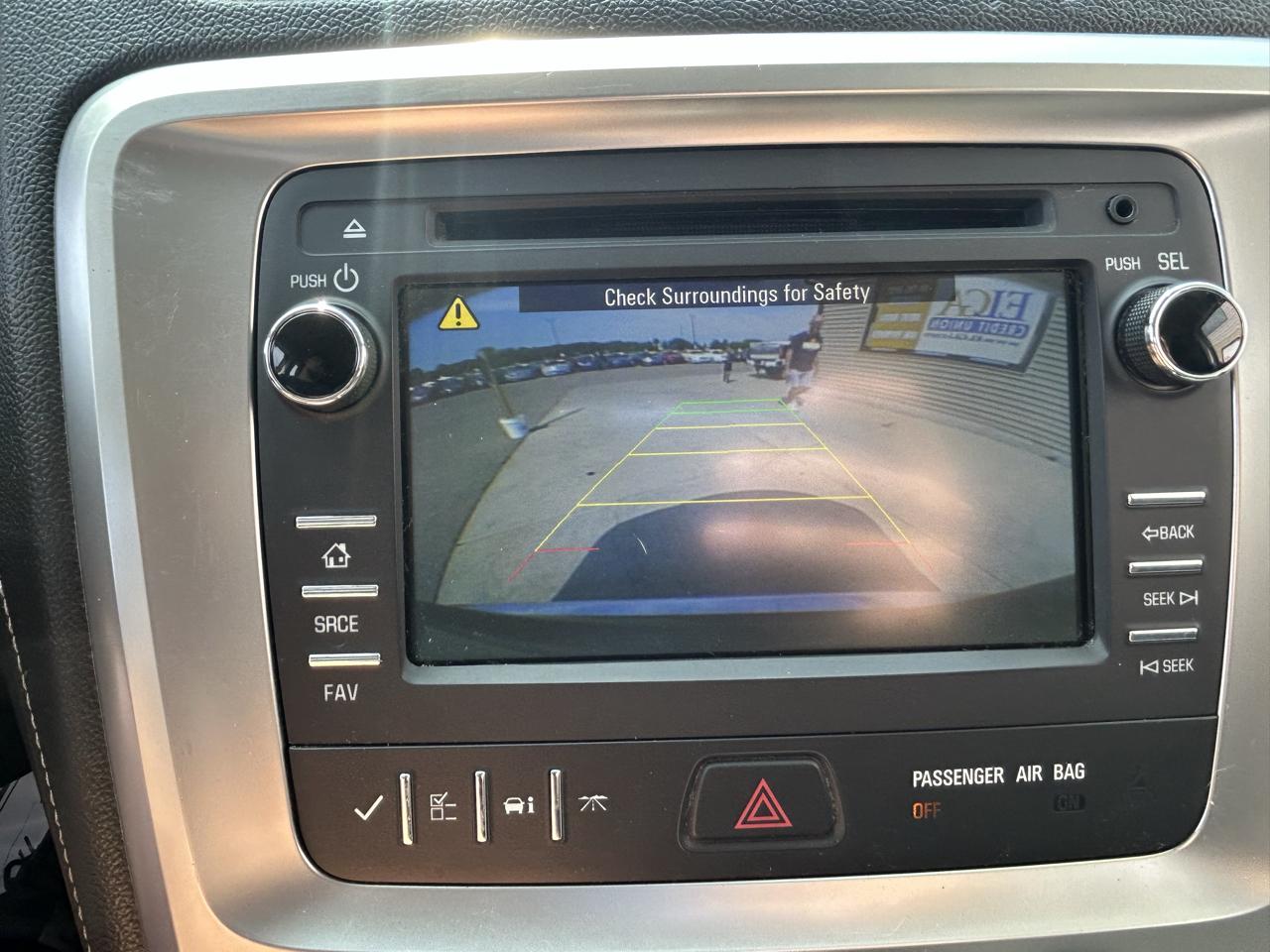 GMC Acadia FWD 4dr SLE w/SLE-2 2015