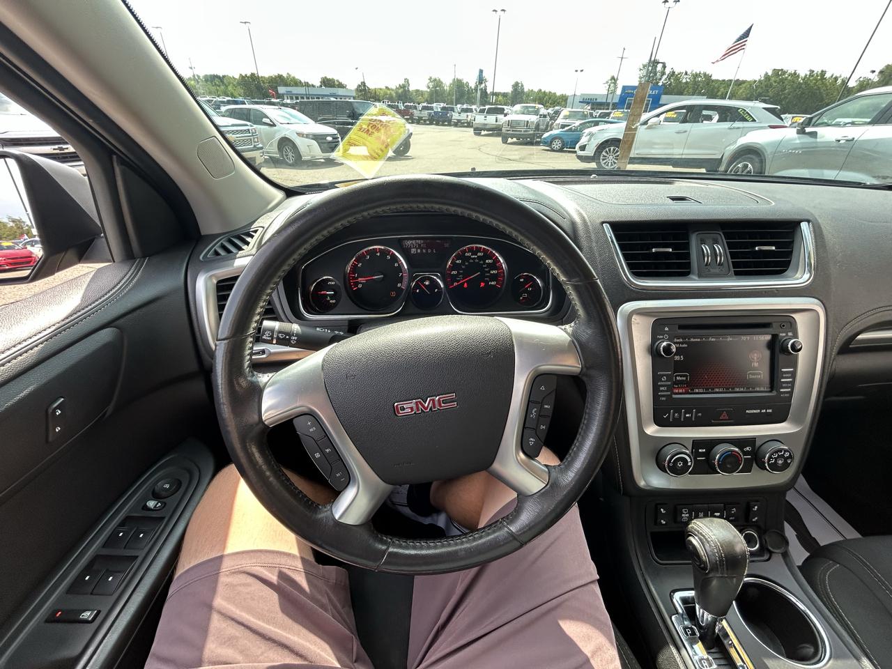 GMC Acadia FWD 4dr SLE w/SLE-2 2015