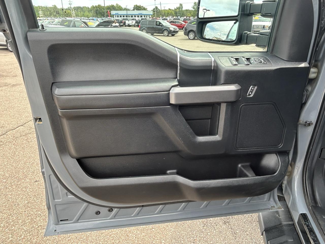 Ford F-150 XLT 4WD SuperCrew 5.5' Box 2020