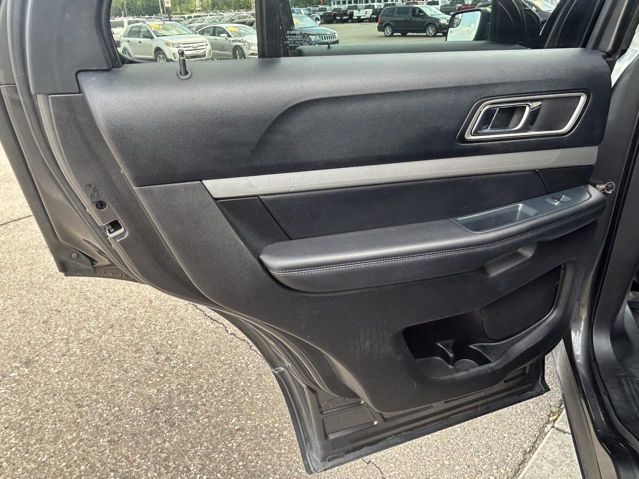 Ford Explorer 4WD 4dr XLT 2016