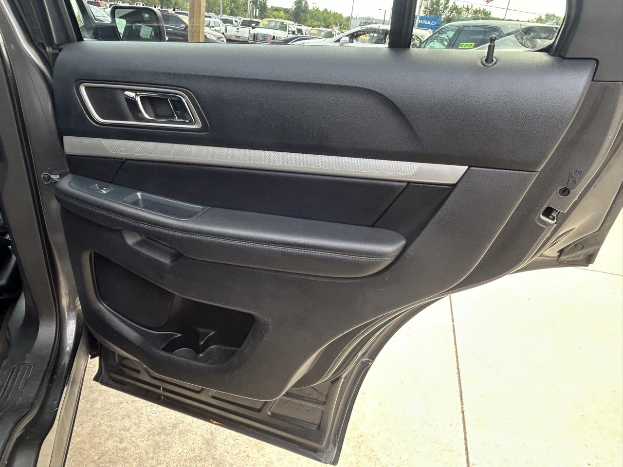 Ford Explorer 4WD 4dr XLT 2016
