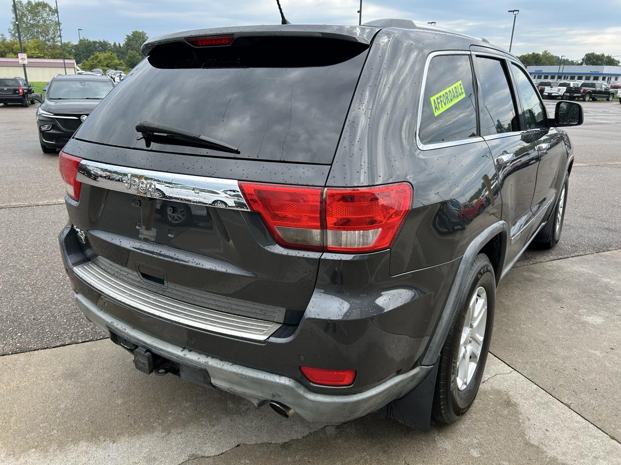 Jeep Grand Cherokee 4WD 4dr Overland 2011