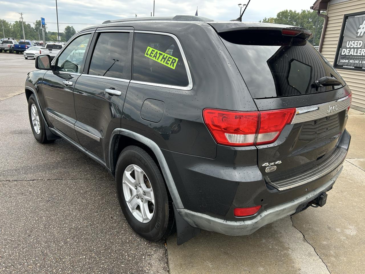 Jeep Grand Cherokee 4WD 4dr Overland 2011