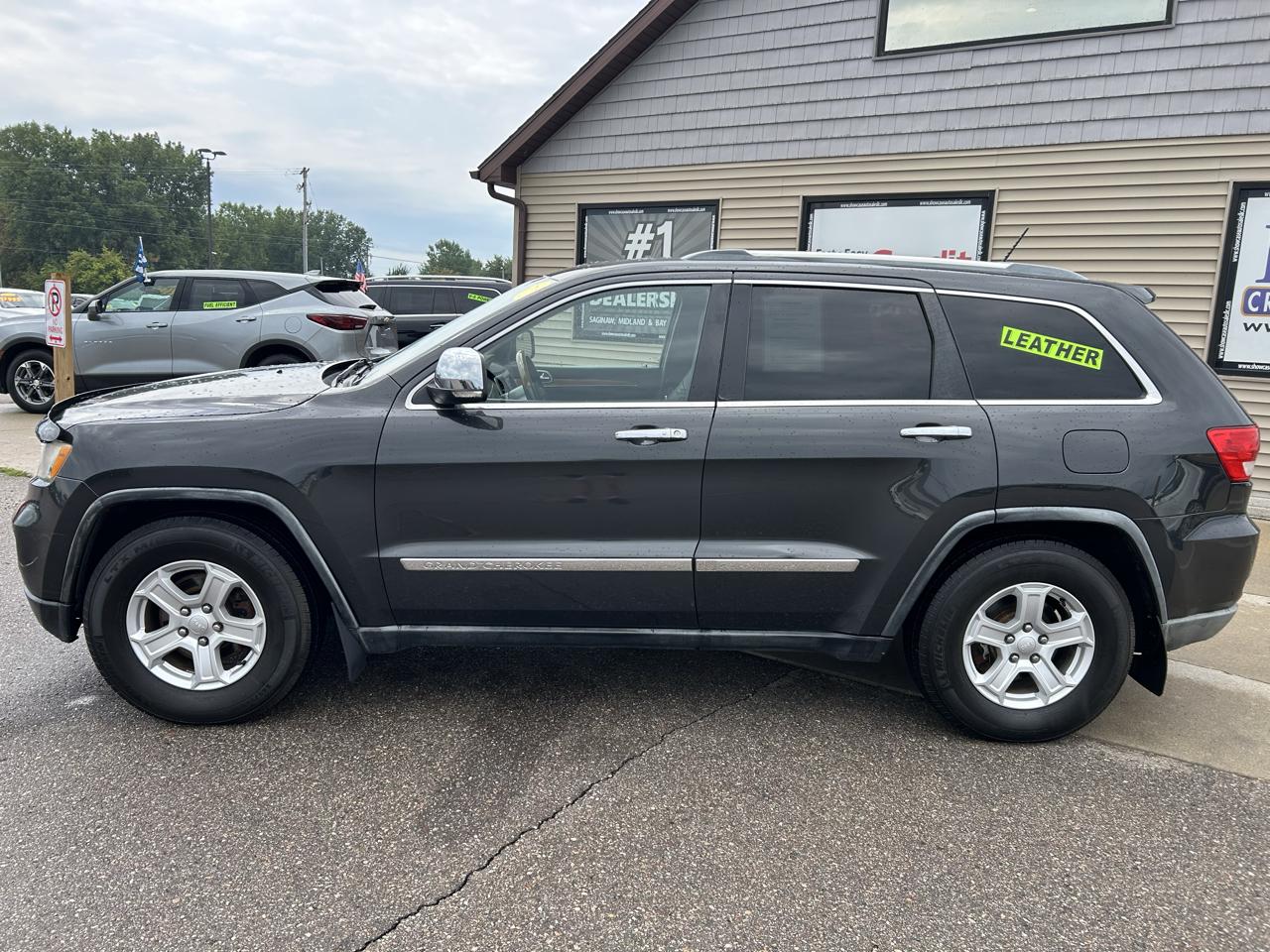 Jeep Grand Cherokee 4WD 4dr Overland 2011