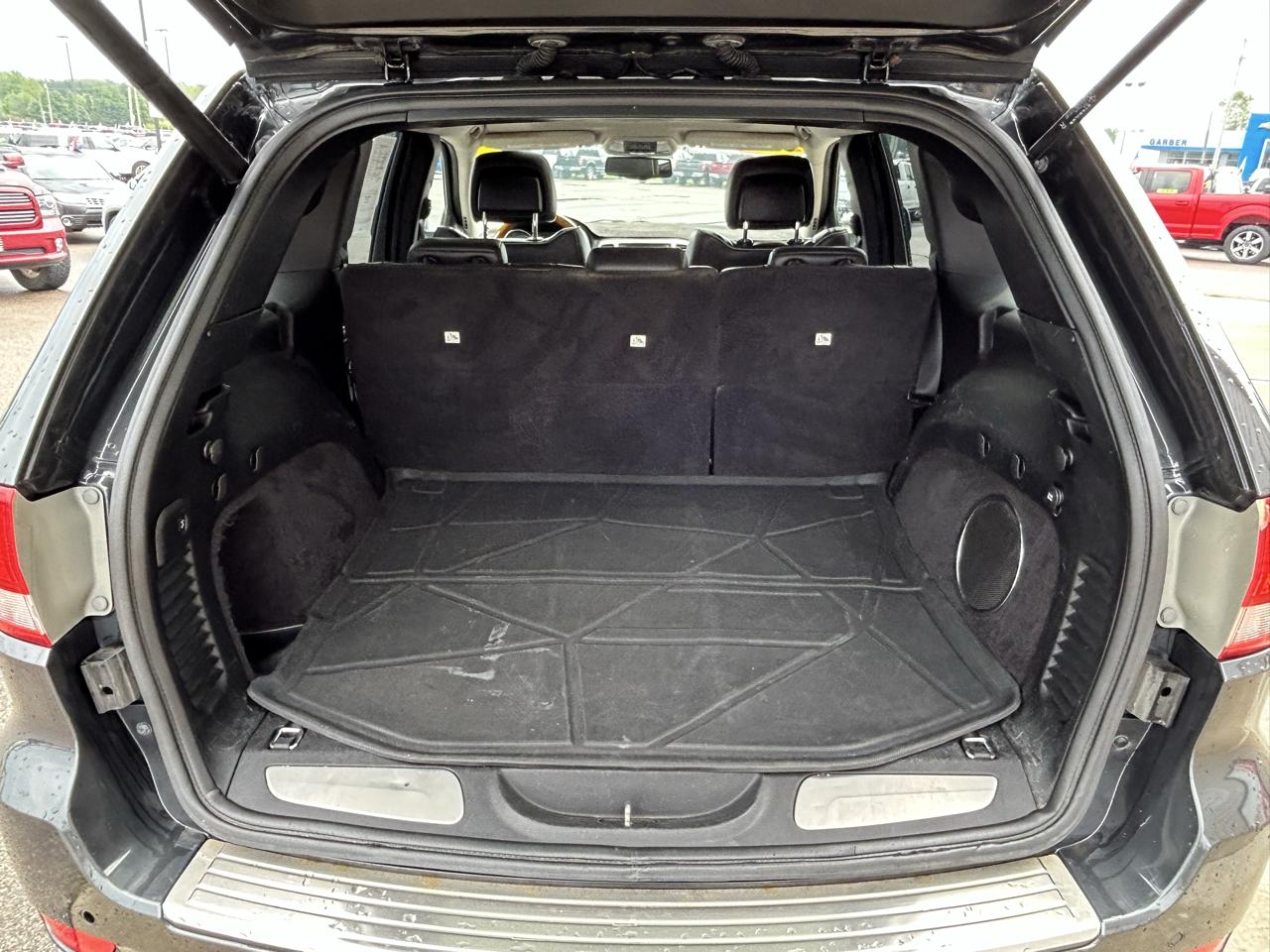 Jeep Grand Cherokee 4WD 4dr Overland 2011