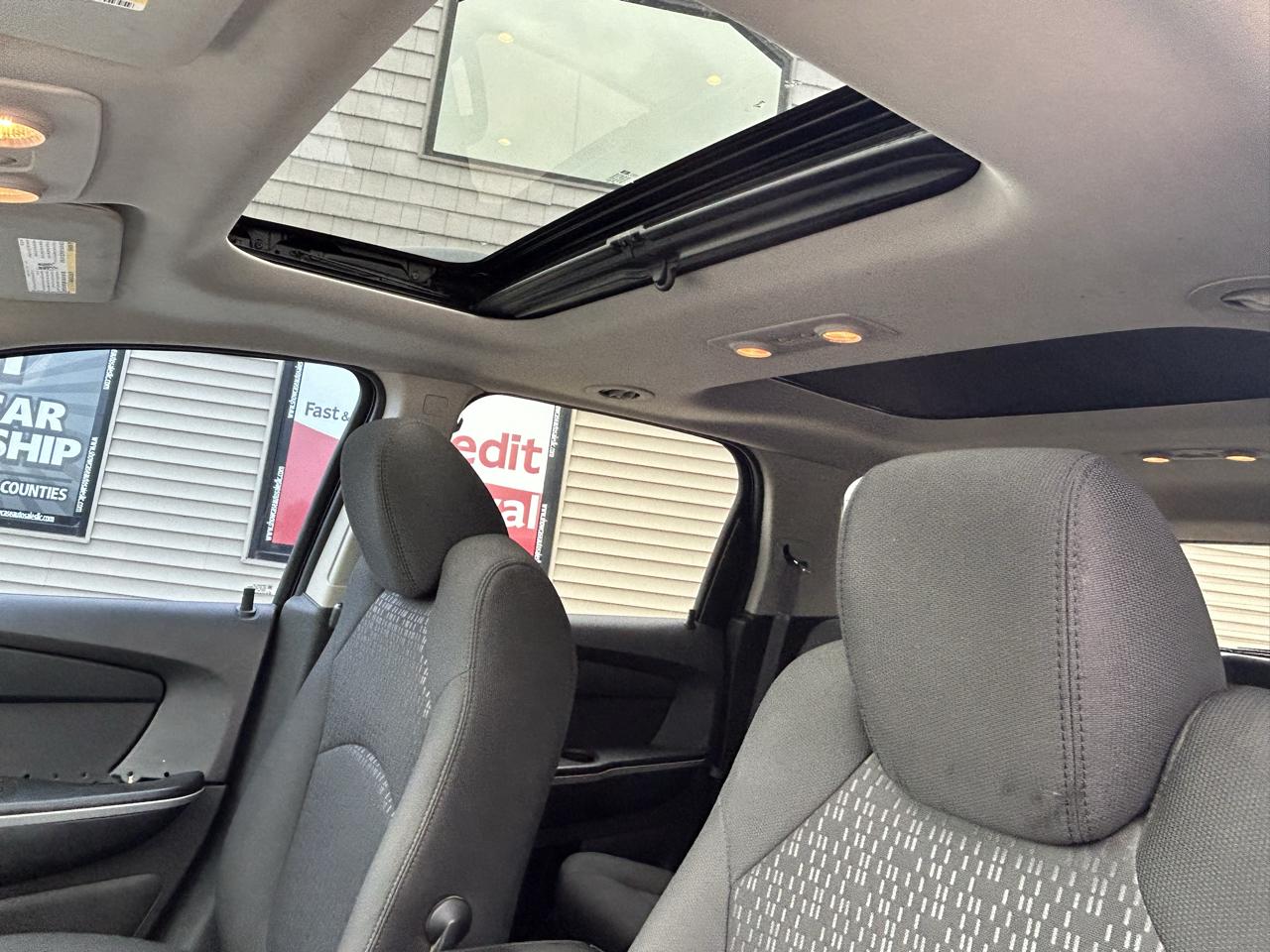 GMC Acadia AWD 4dr SLE 2012