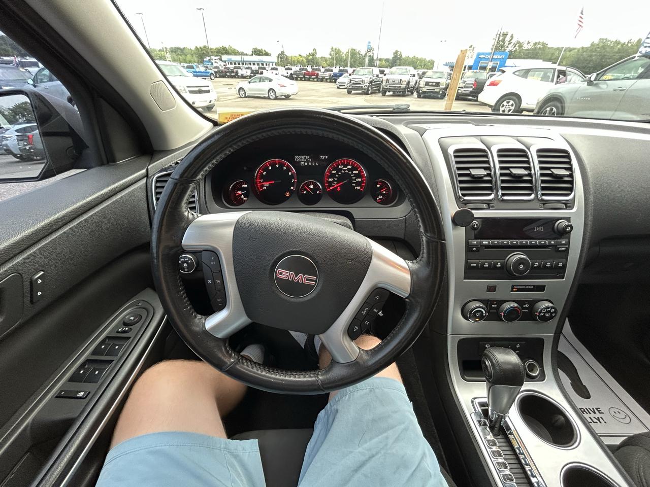 GMC Acadia AWD 4dr SLE 2012
