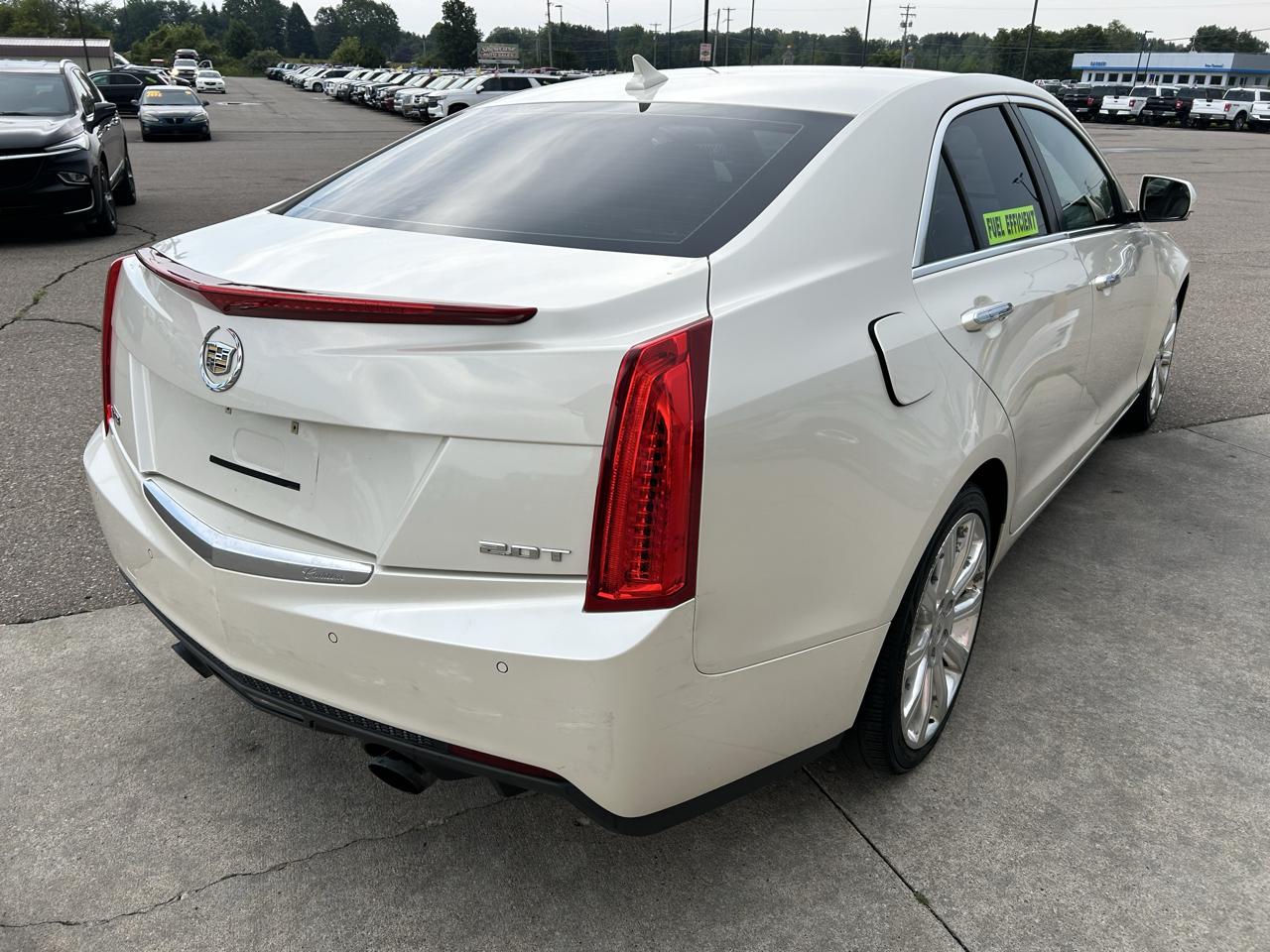 Cadillac ATS 4dr Sdn 2.0L Luxury RWD 2013