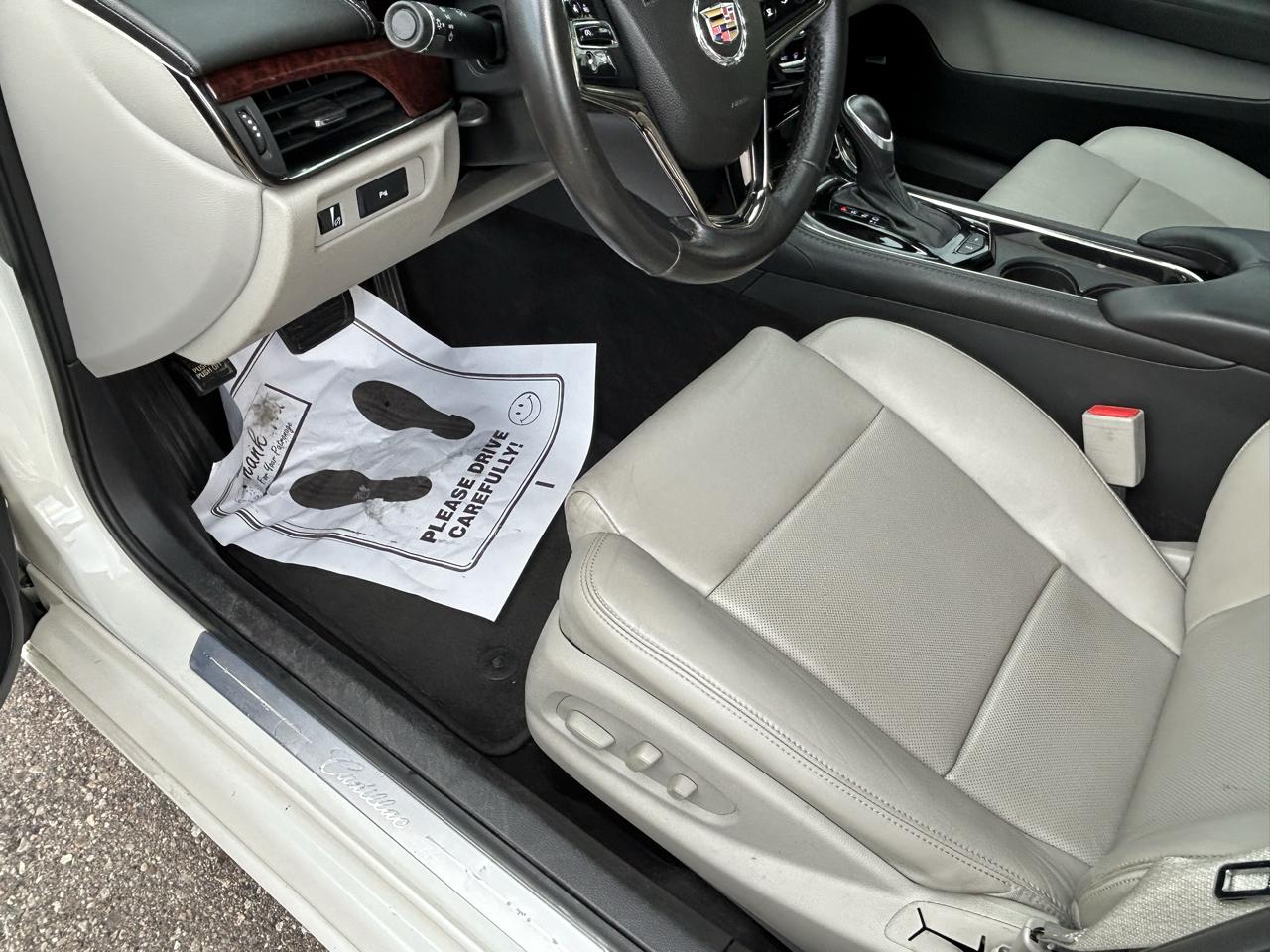 Cadillac ATS 4dr Sdn 2.0L Luxury RWD 2013