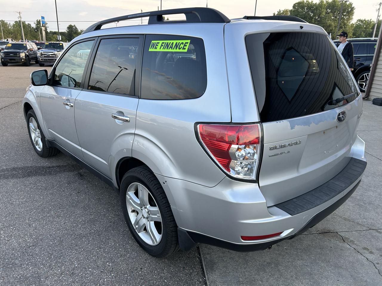 Subaru Forester 4dr Auto 2.5X Premium w/All-Weather Pkg 2010