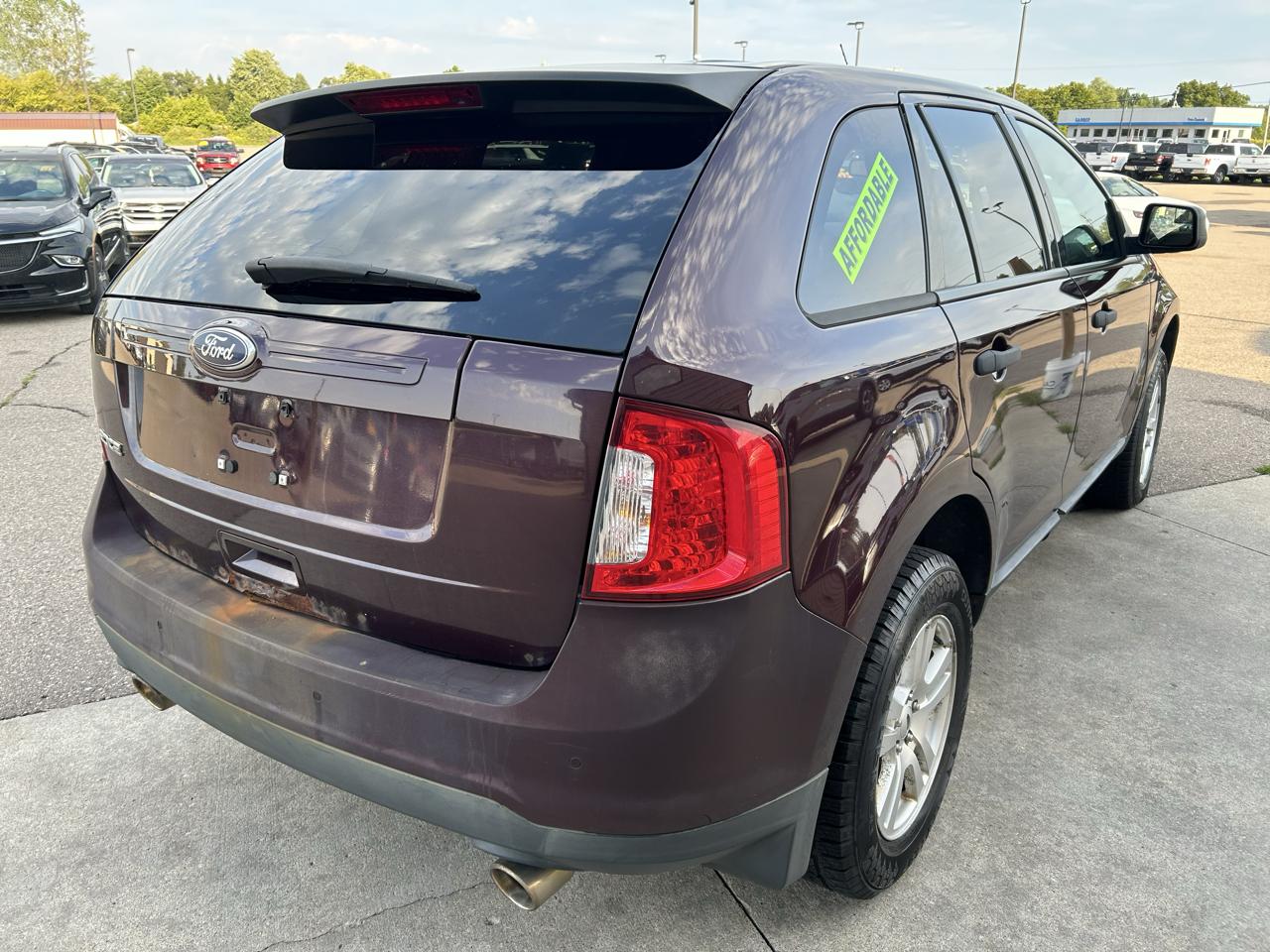 Ford Edge 4dr SE FWD 2011