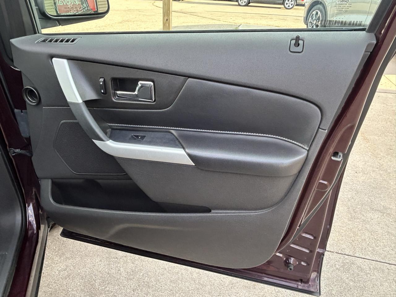 Ford Edge 4dr SE FWD 2011