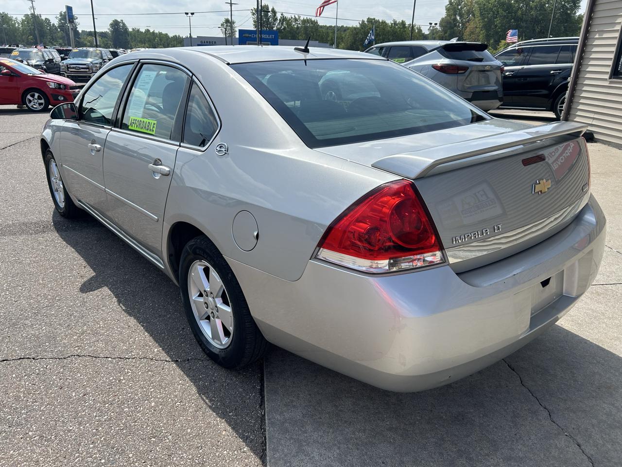 Chevrolet Impala 4dr Sdn 3.5L LT 2008
