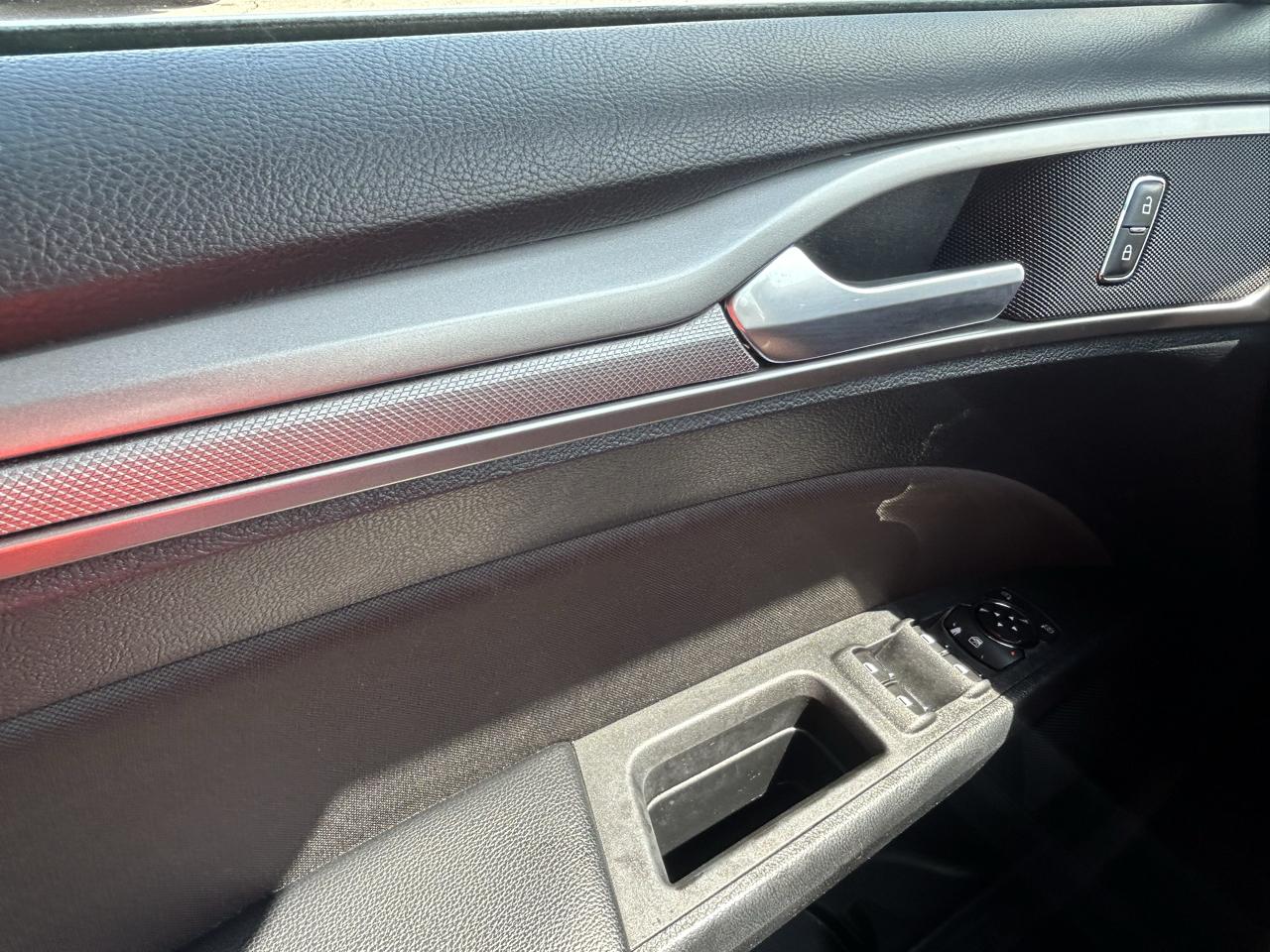 Ford Fusion SE FWD 2019