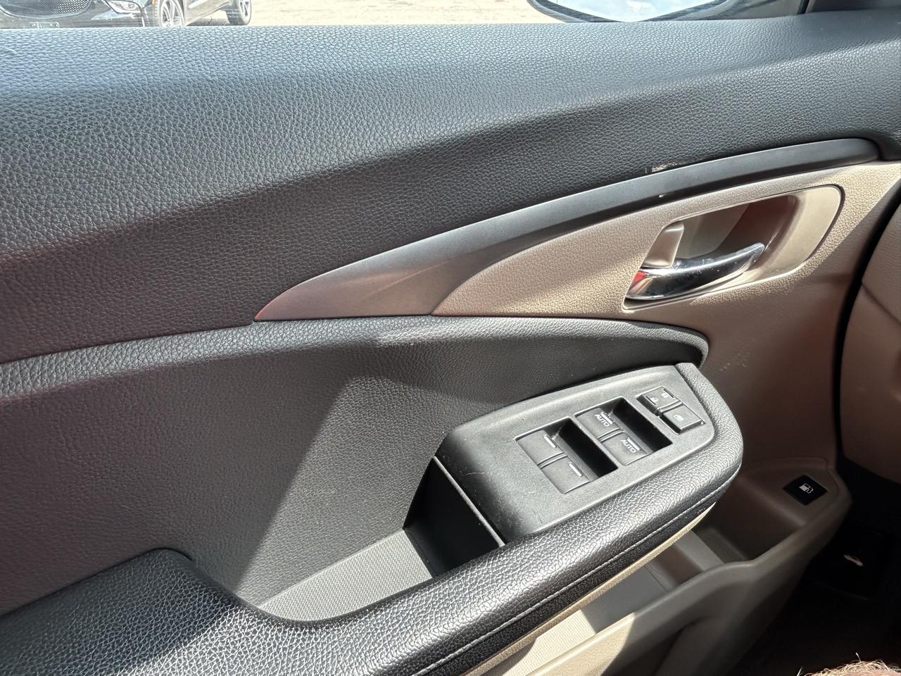 Honda Pilot AWD 4dr LX 2016