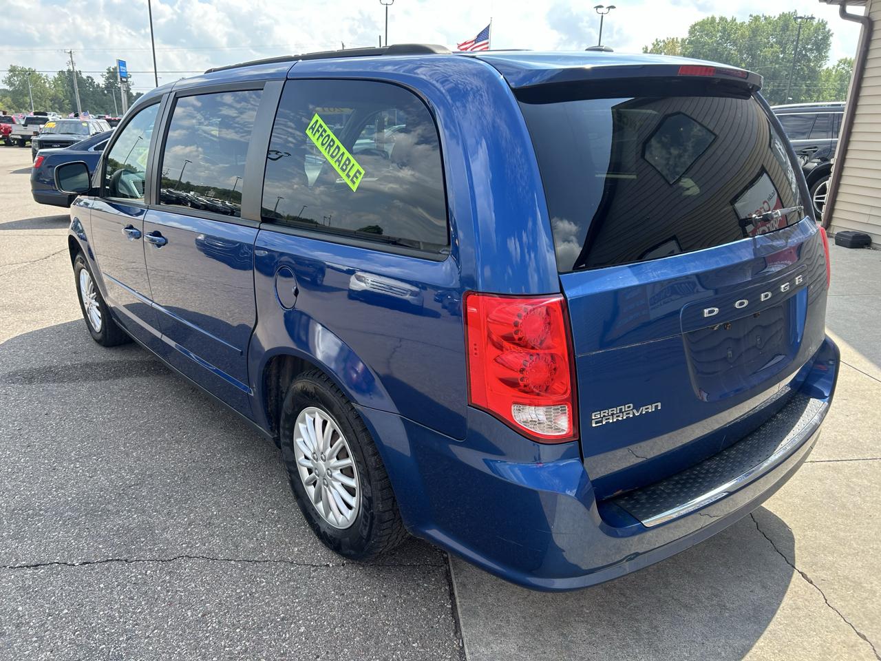 Dodge Grand Caravan 4dr Wgn SXT 2011