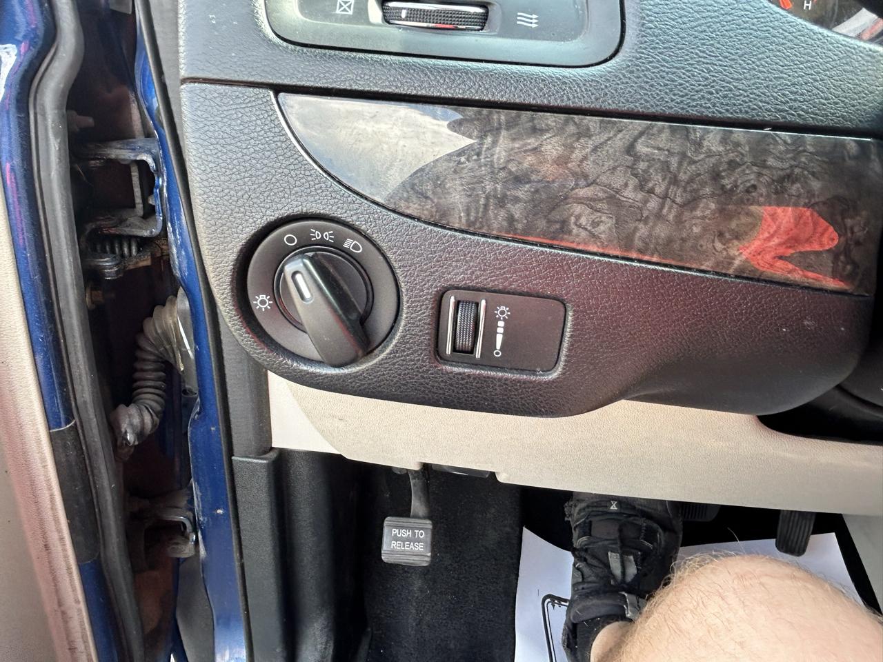 Dodge Grand Caravan 4dr Wgn SXT 2011