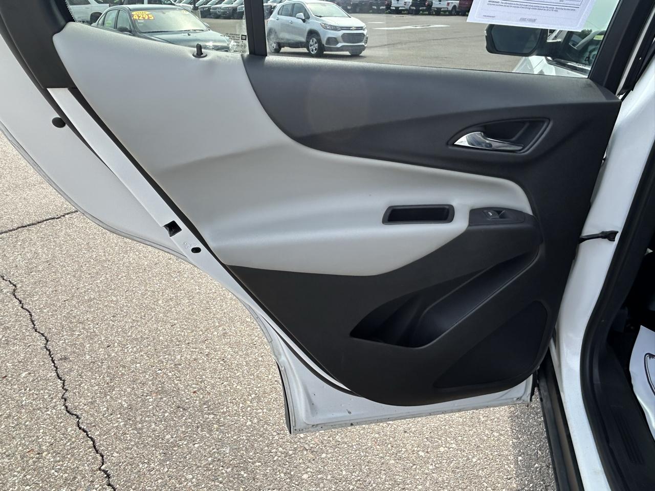 Chevrolet Equinox FWD 4dr LT w/1LT 2018