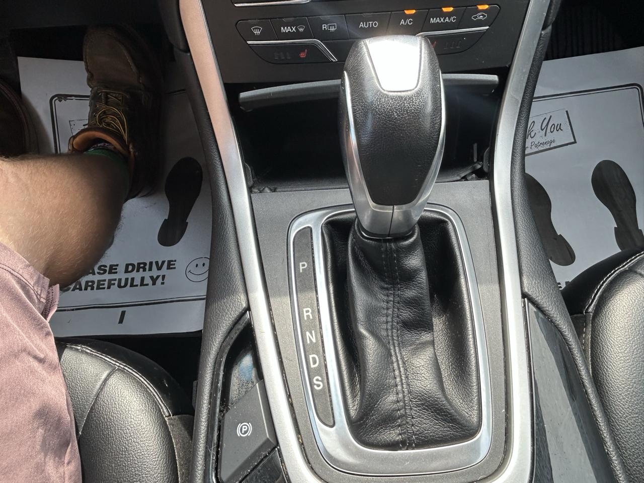 Ford Edge 4dr SEL AWD 2015