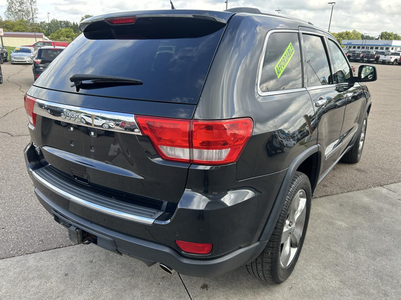 Jeep Grand Cherokee 4WD 4dr Overland 2013
