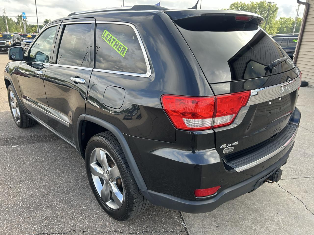 Jeep Grand Cherokee 4WD 4dr Overland 2013