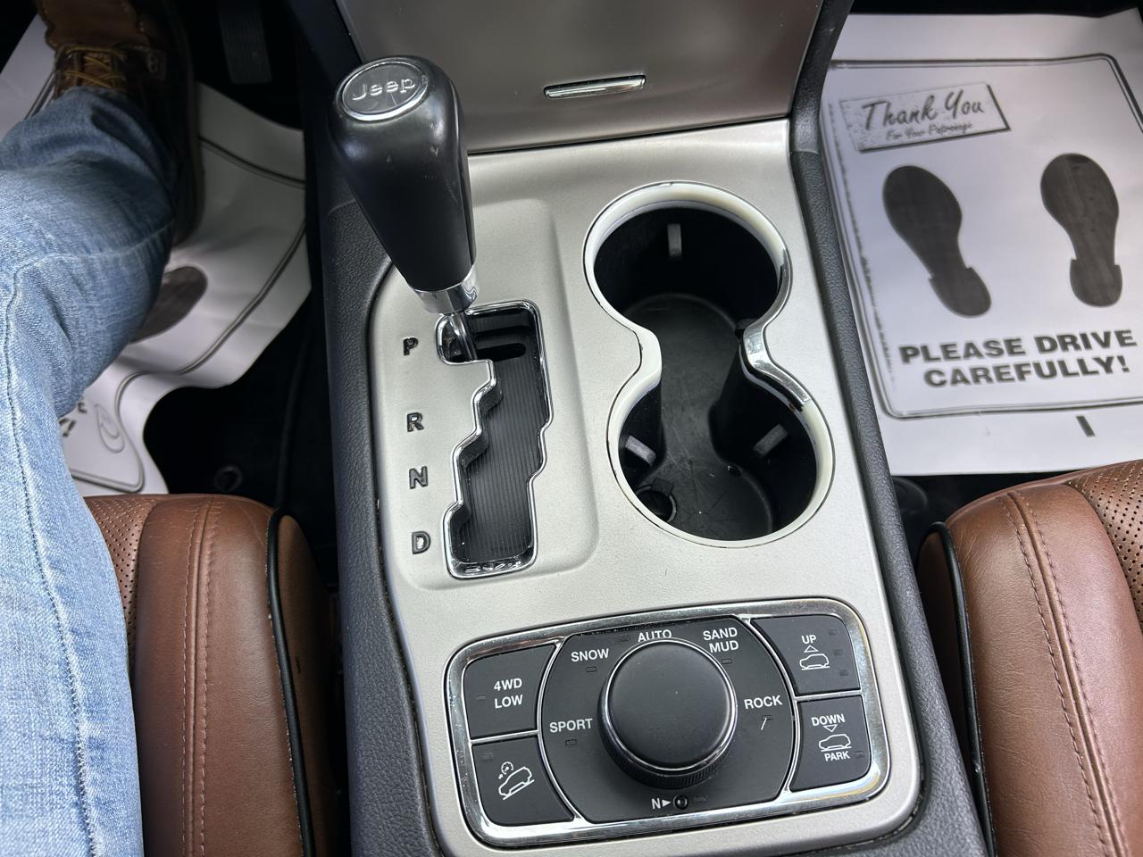 Jeep Grand Cherokee 4WD 4dr Overland 2013