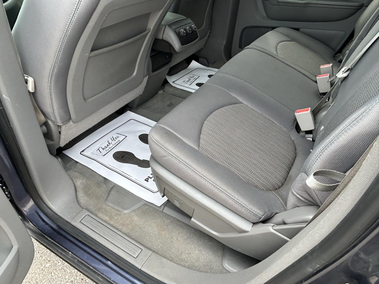 Chevrolet Traverse FWD 4dr LS 2013