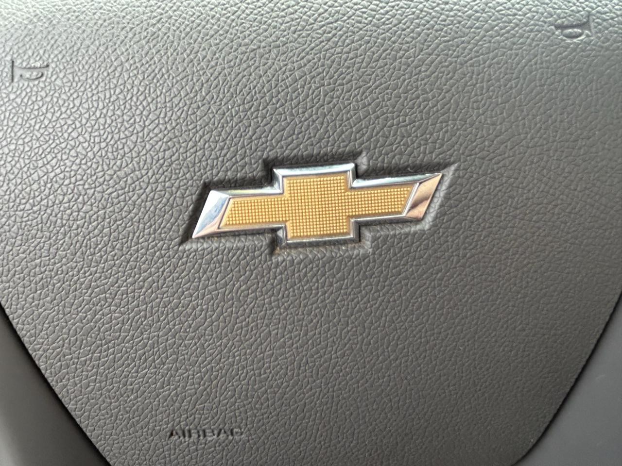 Chevrolet Traverse FWD 4dr LS 2013