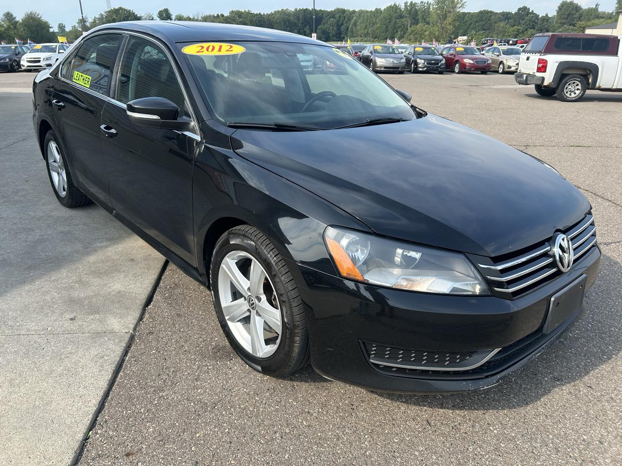 Volkswagen Passat 4dr Sdn 2.5L Auto SE PZEV 2012