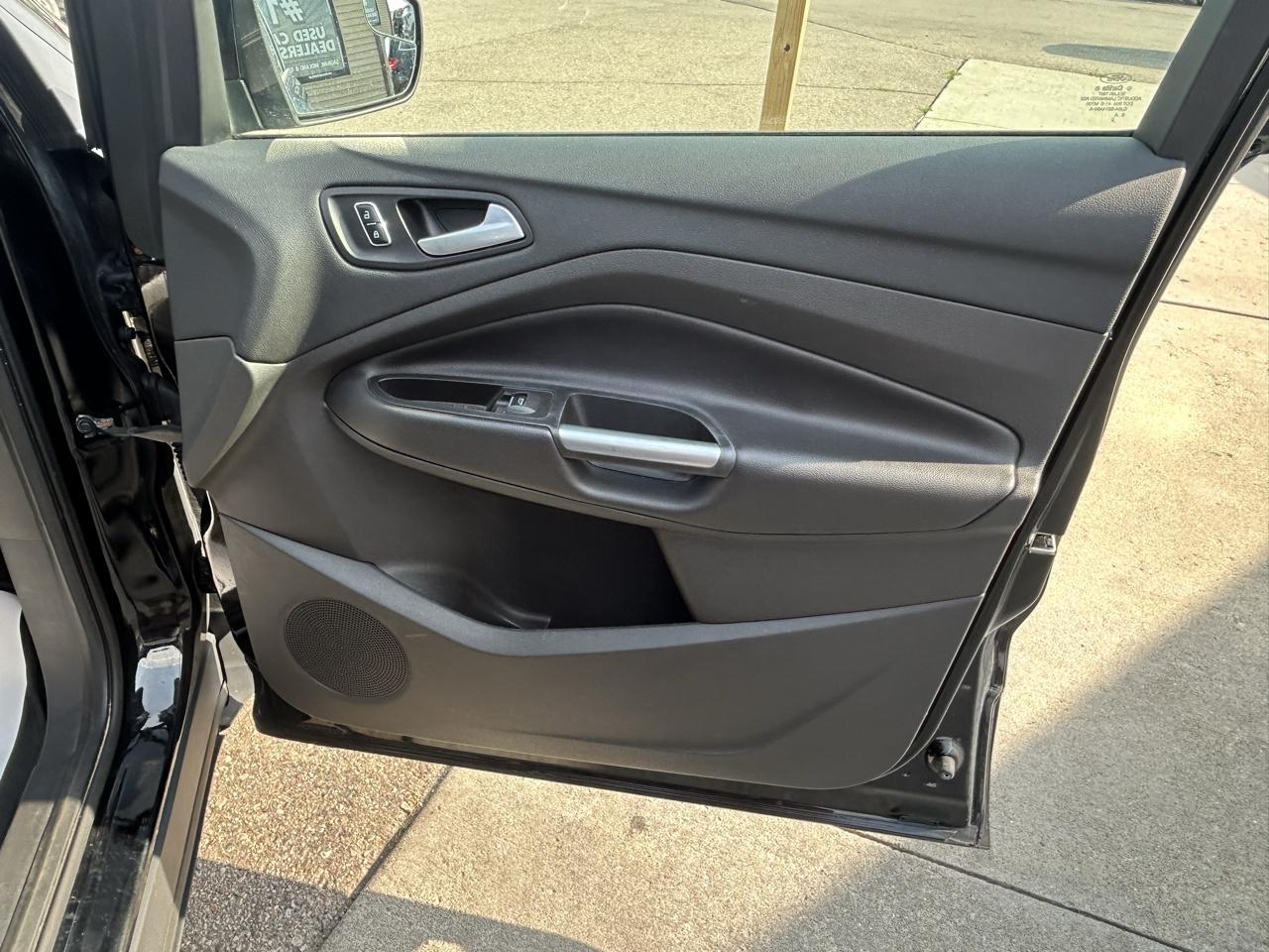 Ford Escape 4WD 4dr SE 2016